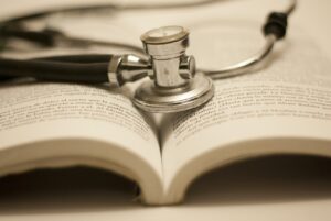 Mehr über den Artikel erfahren Einladung | Workshop Patientenverfügung | 25.05.24