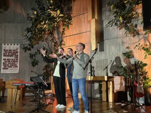 Mehr über den Artikel erfahren Rückblick | Eddi, Sari & Tobi-Konzert